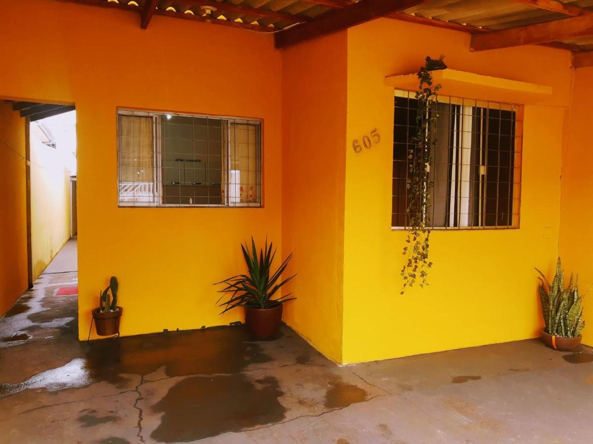 فيلا Casa Amarela لوندرينا المظهر الخارجي الصورة