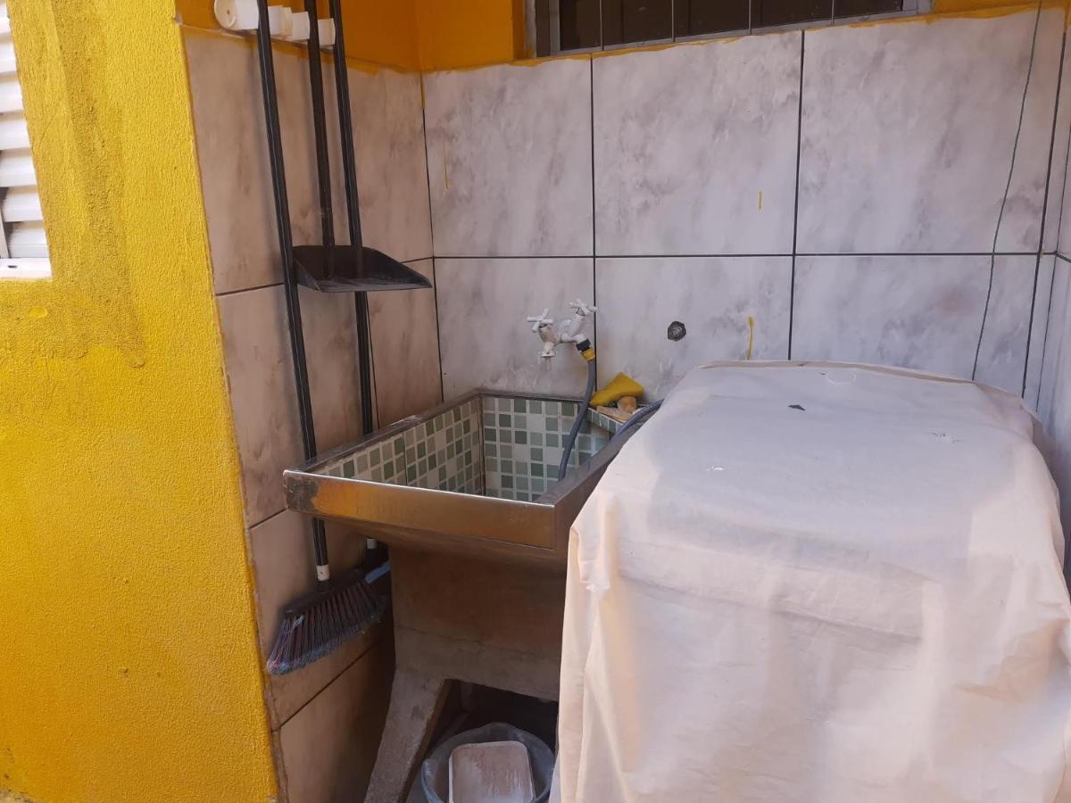 فيلا Casa Amarela لوندرينا المظهر الخارجي الصورة